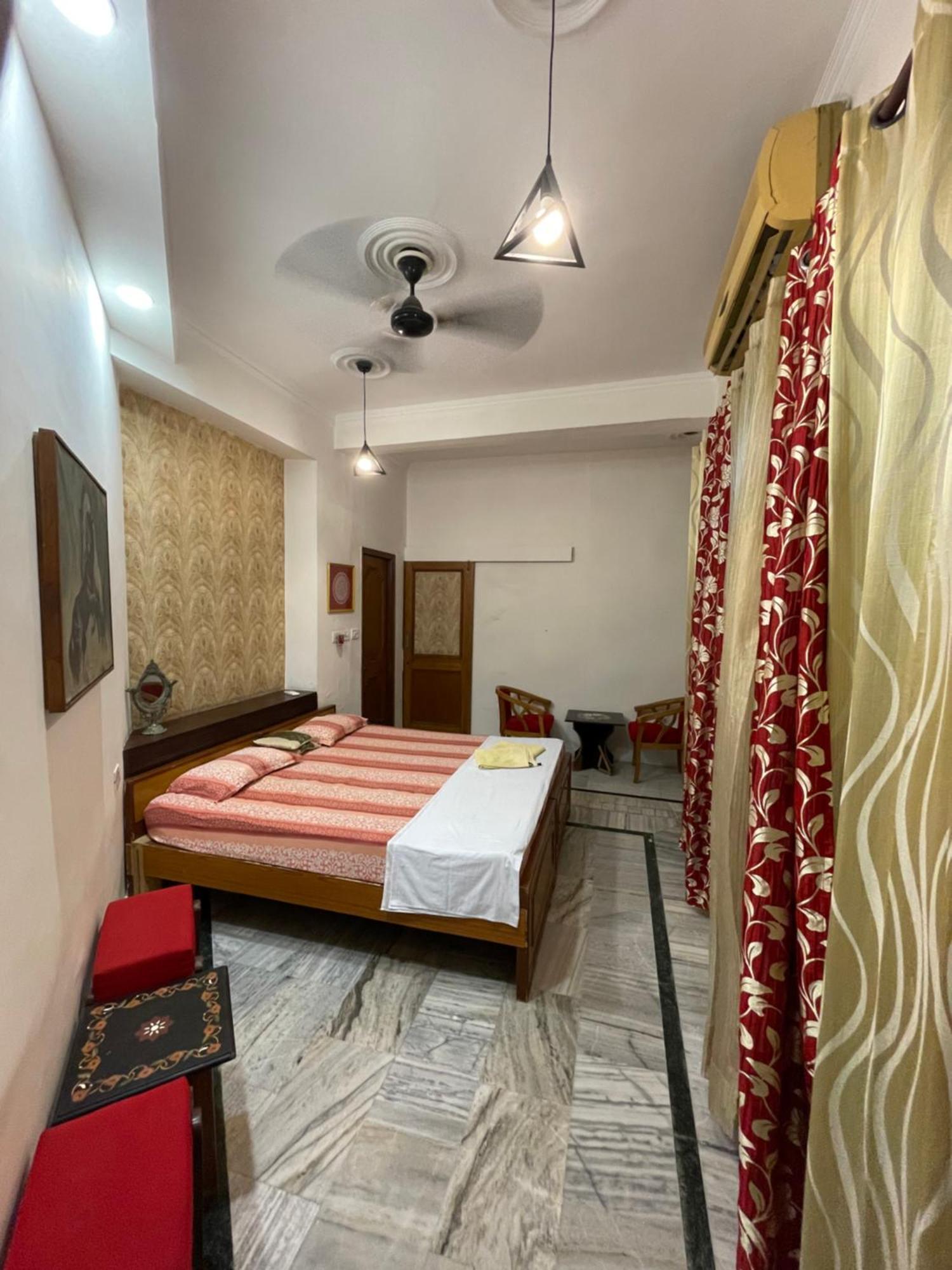 N.Homestay Agra  Kültér fotó