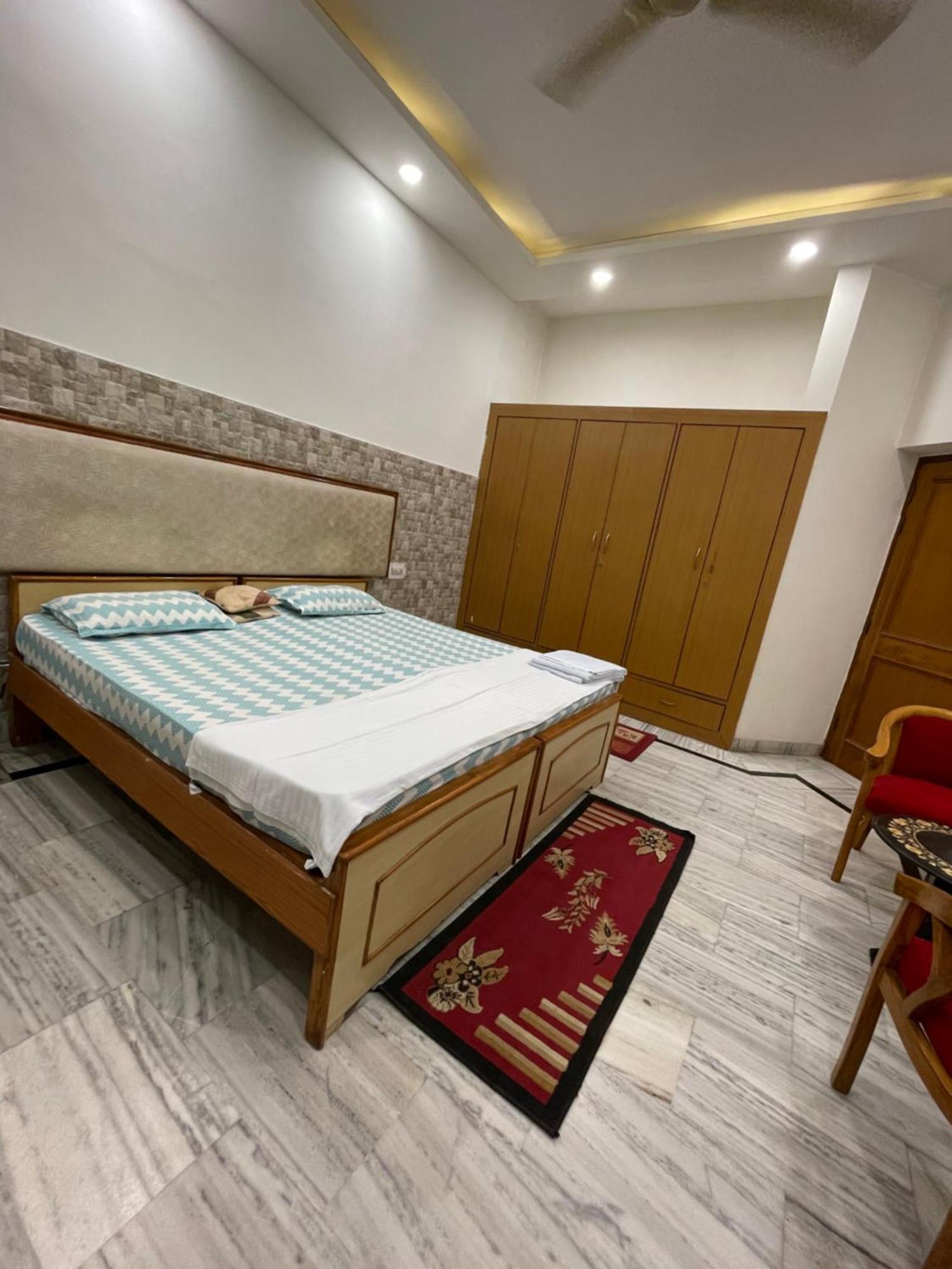 N.Homestay Agra  Kültér fotó